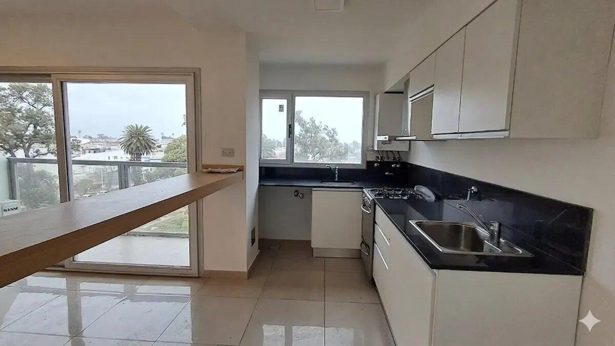 Foto de Departamento En Alquiler En Macrocentro, Bahia Blanca, Resto De La, imagen 1
