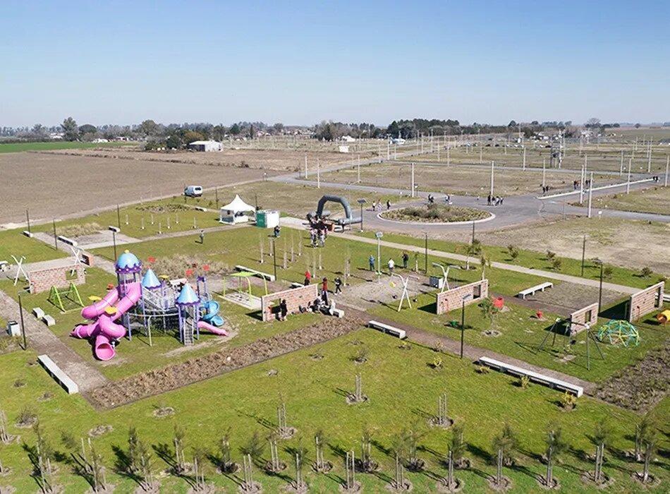 Foto de Terreno Lote En Venta En Villa Amelia, Rosario, Santa Fe, imagen 2