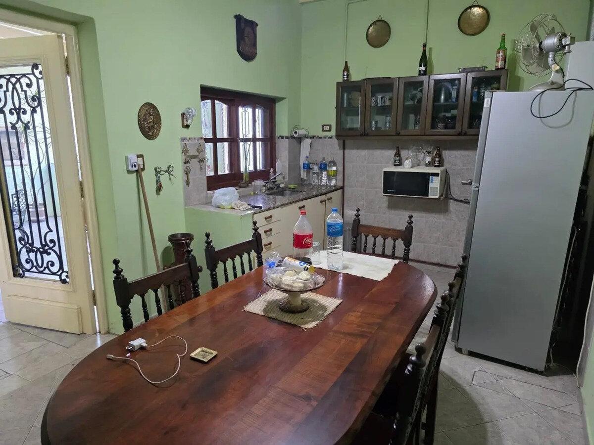 Foto de Casa Chalet Con Personalidad En Venta En Rosario, Santa Fe, Argentina, imagen 2