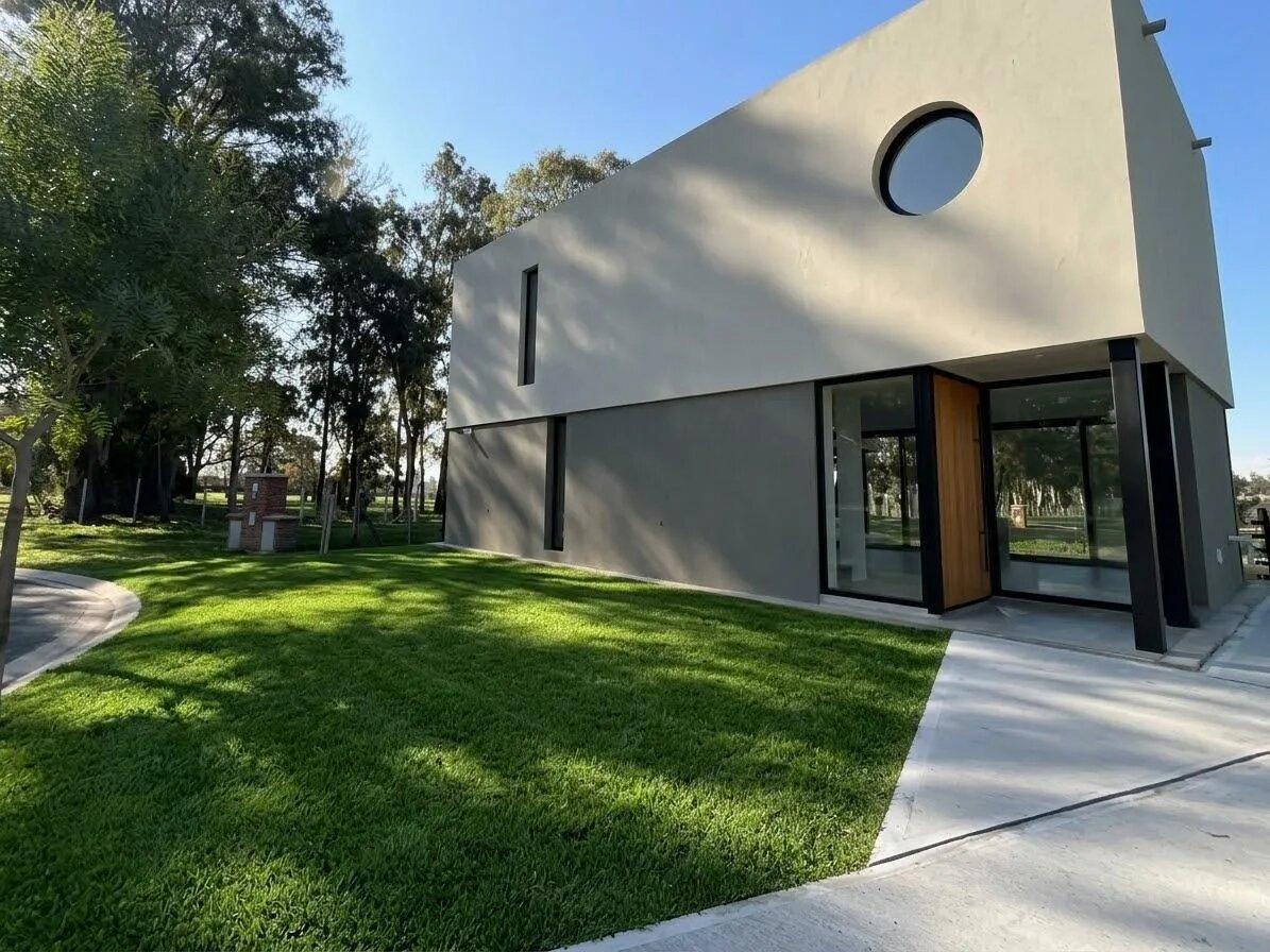 Foto de Casa En Venta , Moderna , 3 Dormitorios 3 Baños Santa Sofía, Pilar Del, imagen 2