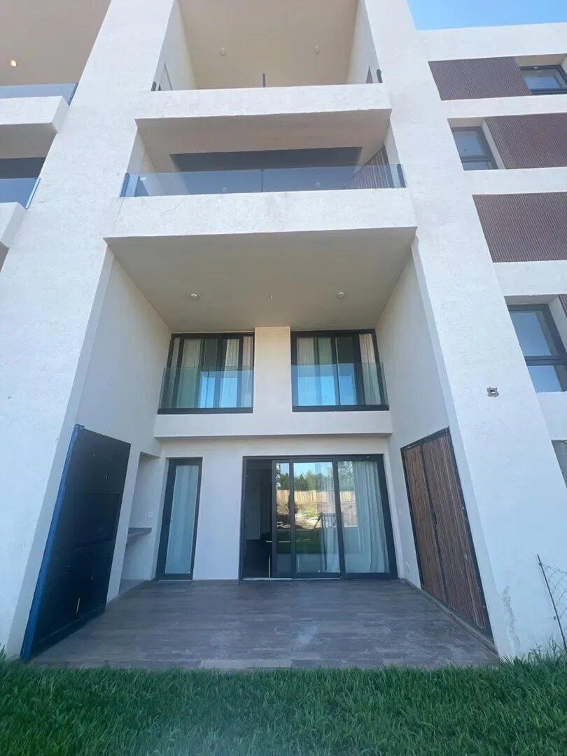 Foto de Departamento En Venta 2 Dormitorios En Suite , Full Amenities En, imagen 2