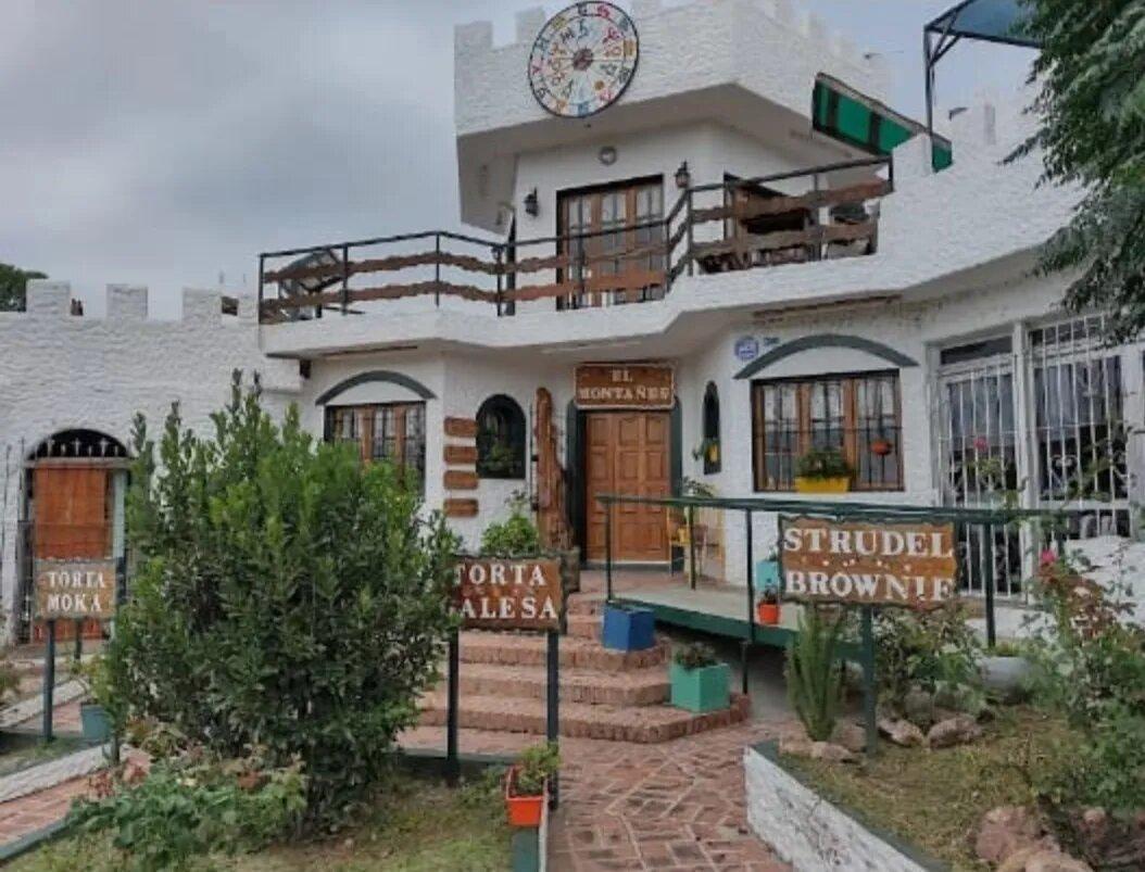 Foto de Casa Chalet En Venta En Villa Parque Siquiman, Punilla, Córdoba, imagen 2