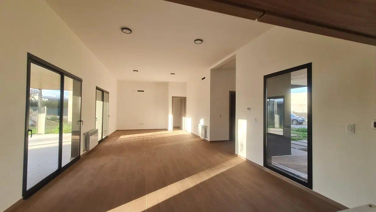Foto de Casa Chalet En Venta En Siete Soles, Córdoba, imagen 2