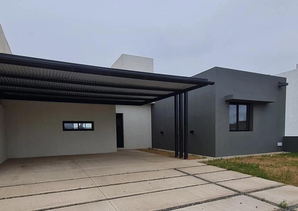 Foto de Casa Chalet En Venta En Docta Urbanizacion Inteligente, Córdoba, imagen 2