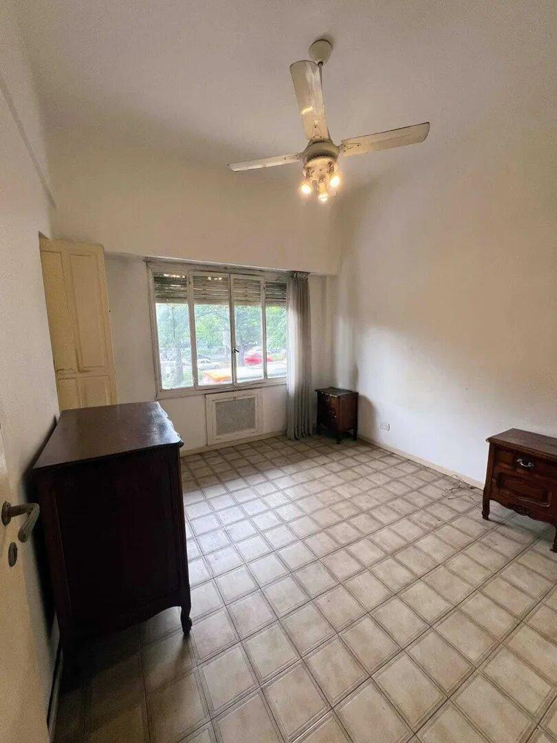 Foto de Departamento En Venta 2 Ambientes Mucha Luz, Sobre Carlos Pellegrini, imagen 2