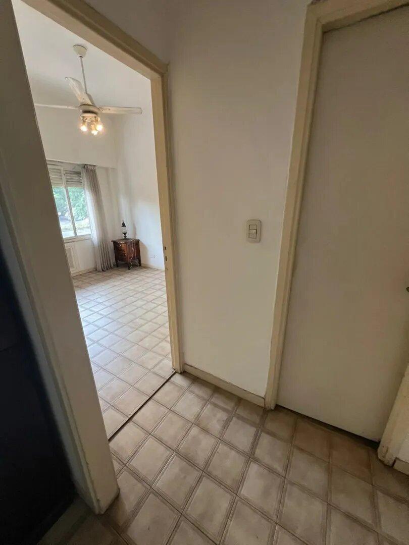 Foto de Departamento En Venta 2 Ambientes Mucha Luz, Sobre Carlos Pellegrini, imagen 4