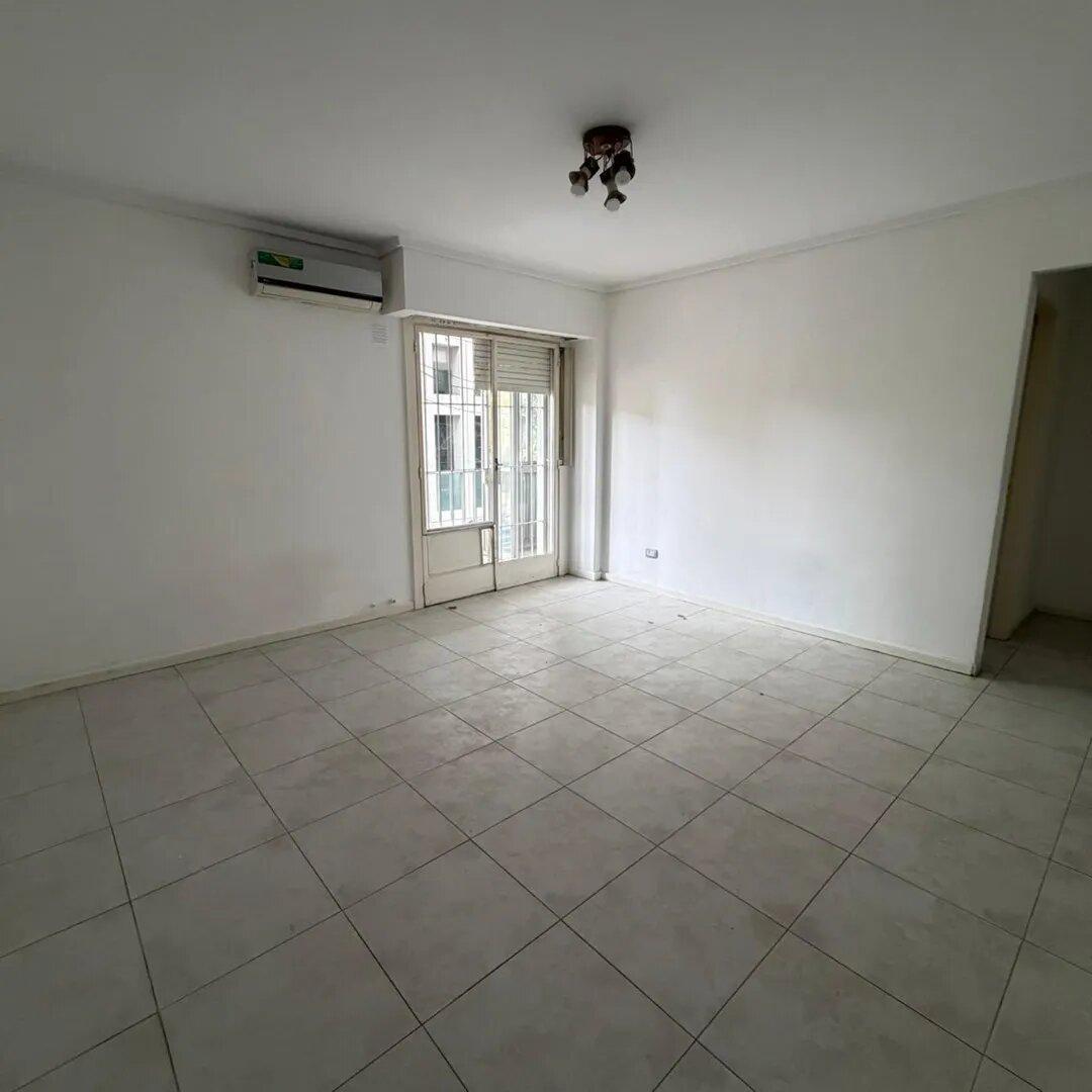 Foto de Venta Departamento 3 Ambientes, Balcon, Muy Luminoso Palermo Chico, imagen 2