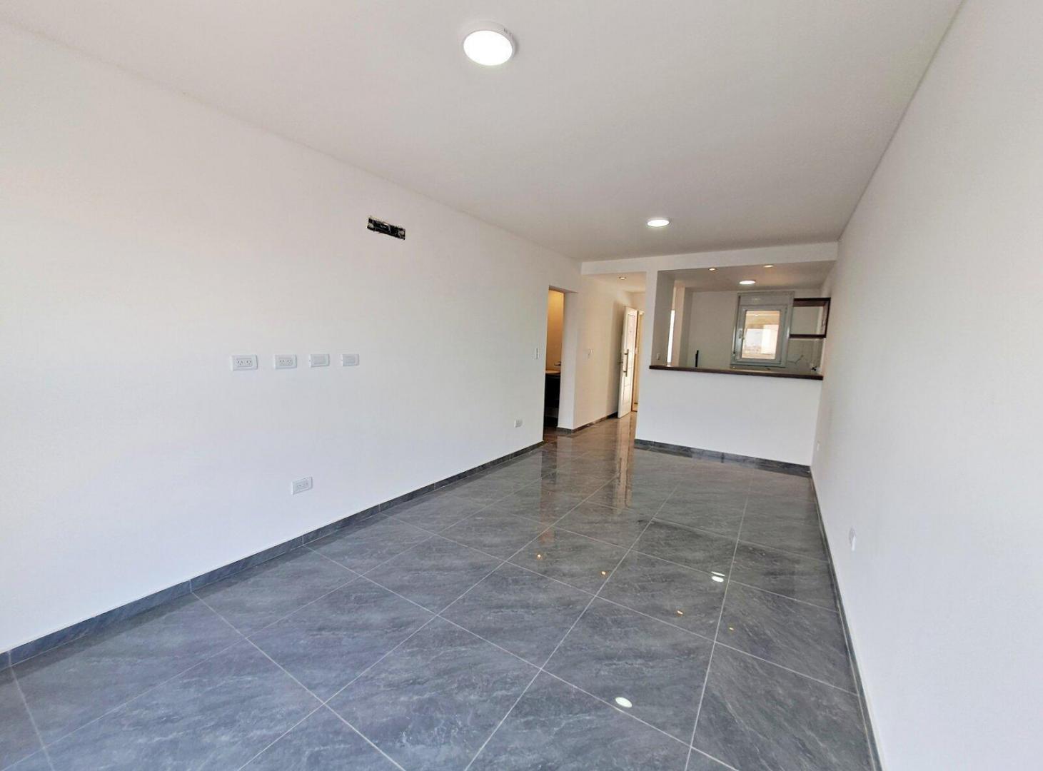 Foto de Departamento en alquiler Alem 2351, imagen 4