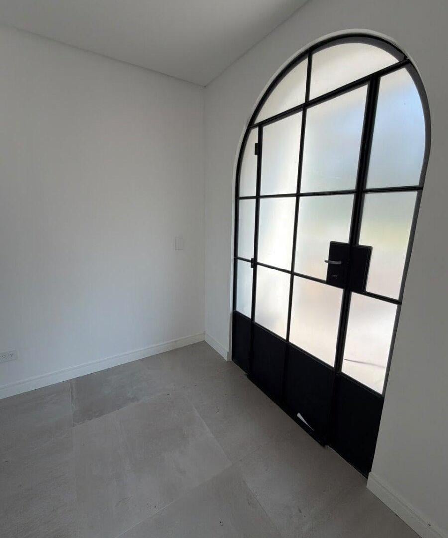 Foto de Casa en venta en Santa Sofía, 1 planta, 3 dormitorios, escritorio, 2, imagen 4