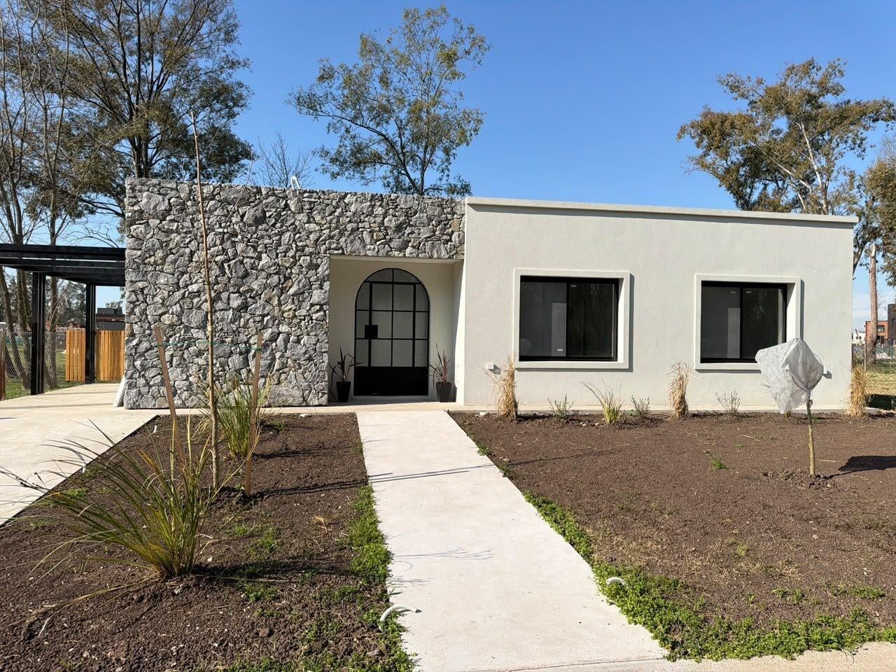 Foto de Casa en venta en Santa Sofía, 1 planta, 3 dormitorios, escritorio, 2, imagen 2