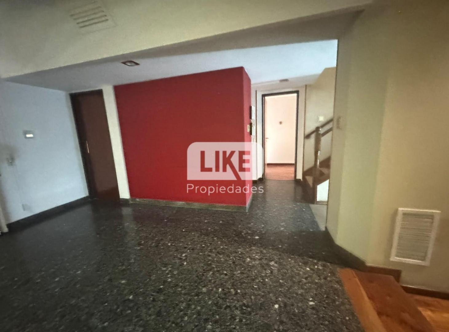 Foto de Alquiler ubicación ideal para Empresa, imagen 4