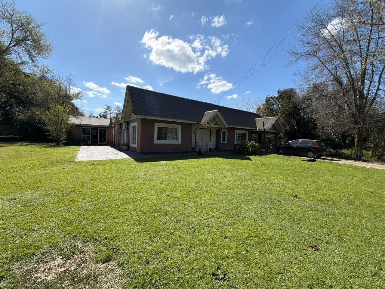 Foto de Casa Quinta en VENTA. Barrio Abierto sin expensas en amplio lote, imagen 1