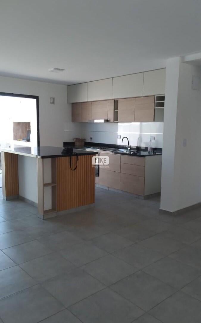 Foto de Duplex 3 dormitorios en alquiler DOCTA, imagen 2