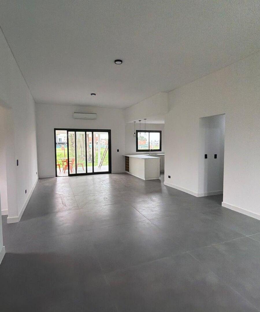 Foto de Casa en VENTA en Santa Sofía, 1 planta, 3 dormitorios, 2 baños, galería, imagen 5