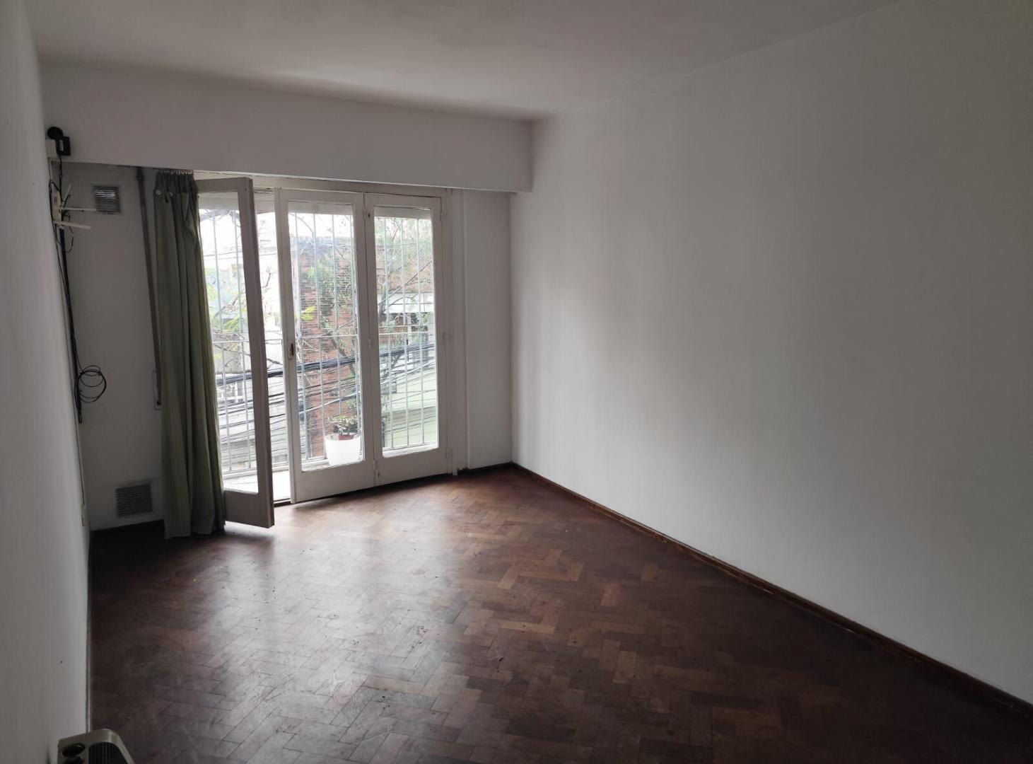 Foto de Departamento tres dormitorios en venta montevideo y roca, imagen 5