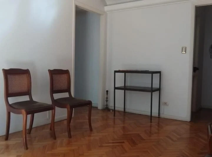 Precioso semipiso de 3 ambientes con balcón corrido a la calle 4