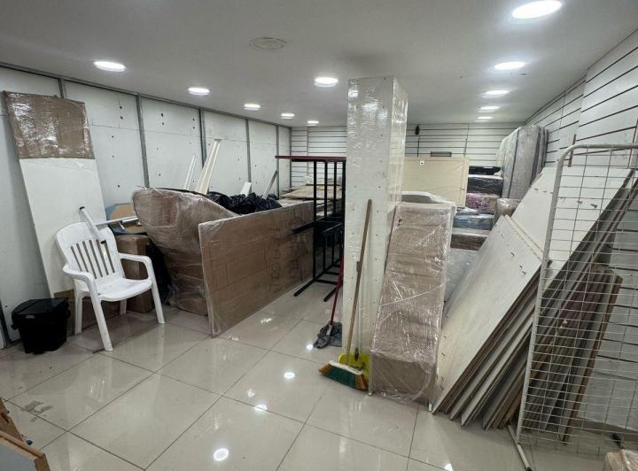 Foto de Muy Buena Inversión Local 7 mts de Fte de 180mts, imagen 2
