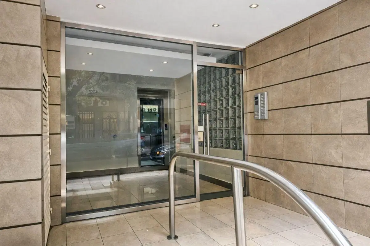 EXCLUSIVO PISO!!!! 3Amb + Escritorio de 100 mts + Cochera Cub 1