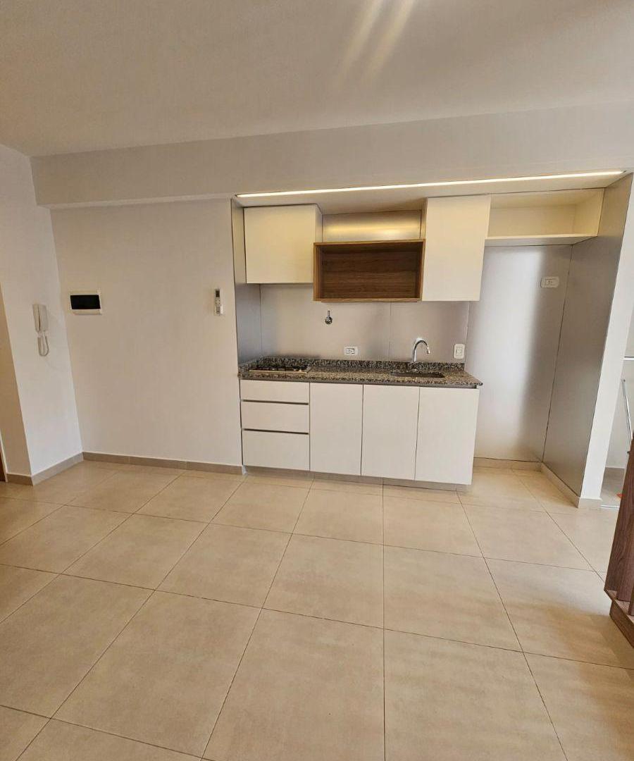 Foto de Hermoso monoamb dividido con balcon aterrazado, super equipado!, imagen 5