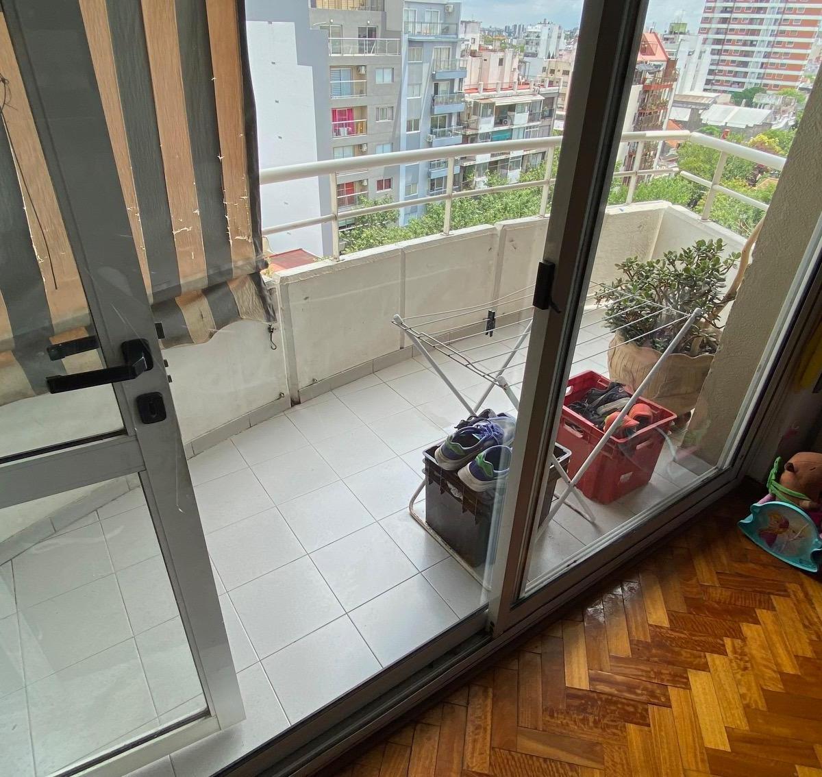 "Excelente Ubicacion" Espinosa 423, 3 Amb Balcon Frente Coch Cubierta y Baulera 2