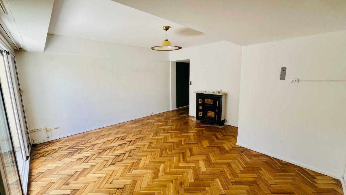 Foto de DEPTO. VENTA 3 AMB C/DEP. CABALLITO - SENILLOSA AL 100, BALCON TERRAZA, imagen 3