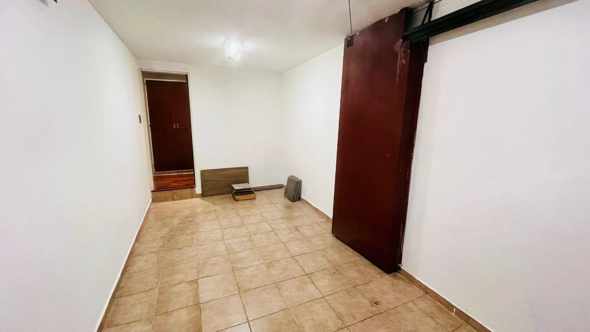 Foto de "EXCELENTE UBICACION" Q. BOCAYUVA AL 400, DUPLEX 4 AMBIENTES C/DEP, imagen 5
