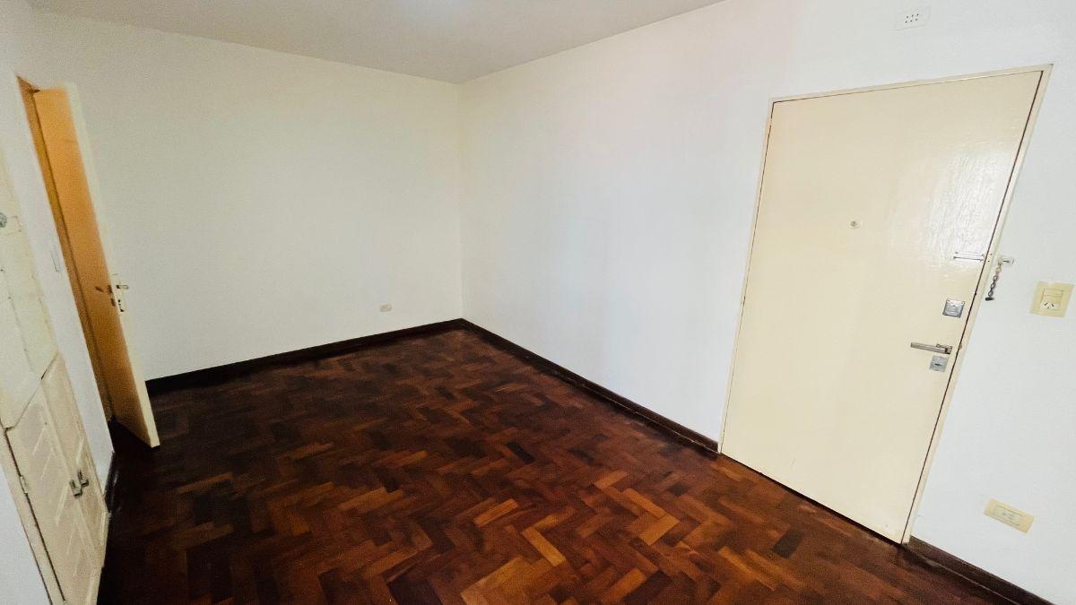 Foto de "EXCELENTE UBICACION" DON BOSCO 3825, 1 CUADRA DE AV. RIVADAVIA Y SUBTE, imagen 3