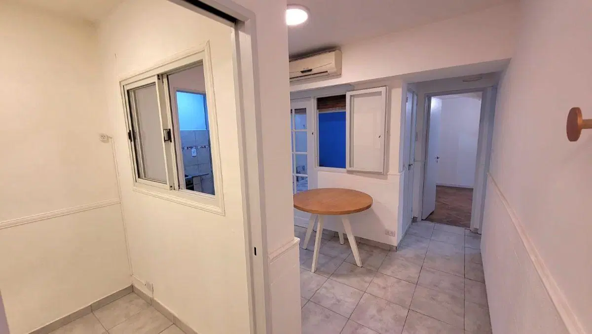 EXCELENTE UBICACIÓN "Rosario 23", DEPARTAMENTO 3 AMBIENTES CON PATIO EN CABALLITO 3