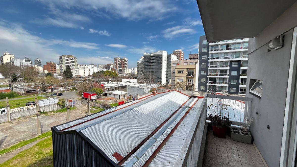 Foto de DEPTO. ALQUILER 2 AMB. CABALLITO - BOGOTA 1656 C/ BALCON AL, imagen 1
