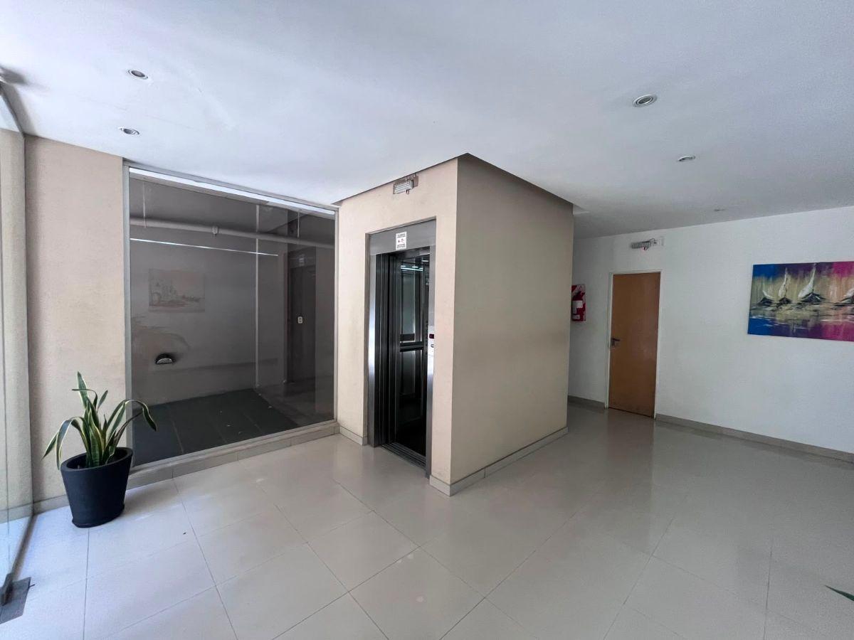 Foto de DEPTO. VENTA, 3 AMB. CABALLITO S J DE CALASANZ 600, SEMIPISO 2 BALCONES, imagen 4