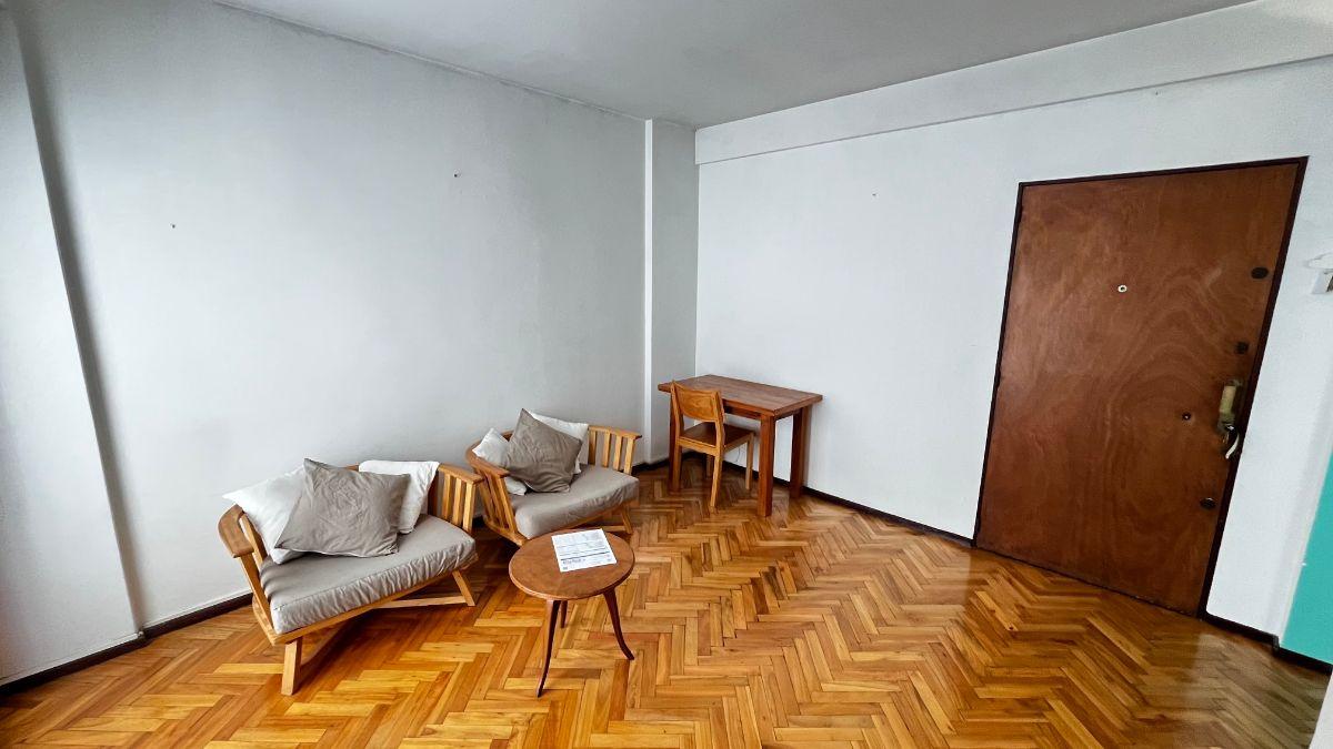 Foto de DEPTO. ALQUILER 3 AMB. CABALLITO - YERBAL 163 C/ BALCON AL LATERAL, imagen 1