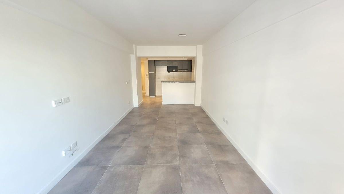 Foto de "EXCELENTE UBICACIÓN" DIAZ VELEZ 3879, MONOAMBIENTE C/BALCON AL FRENTE, imagen 5