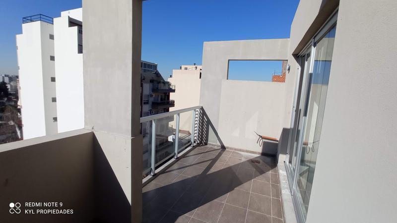 Semipiso 2 Ambientes con Balcon Terraza - Murguiondo 111 - Liniers 1