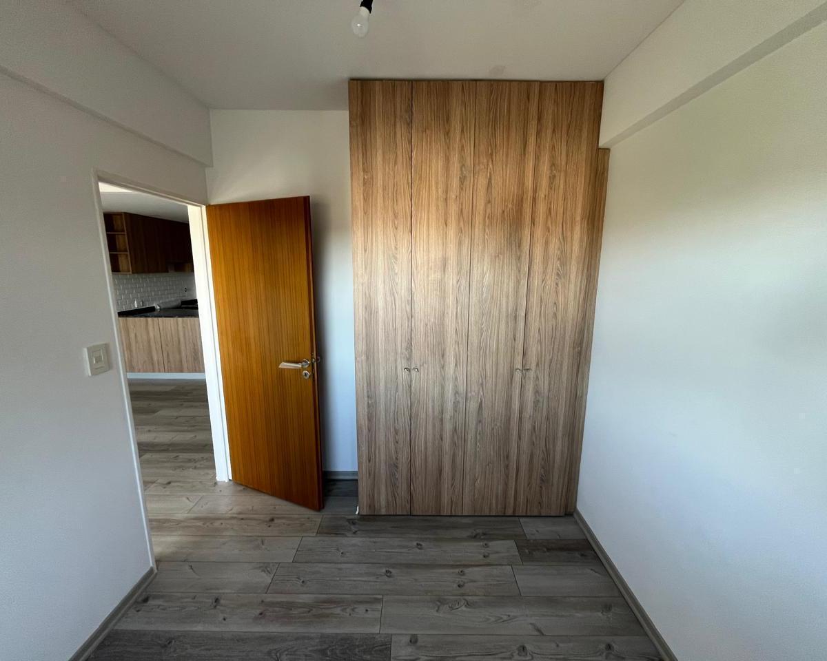 Dpto • 2 Amb con Terraza 90 m² • m. Leguizamon 700 Liniers 1