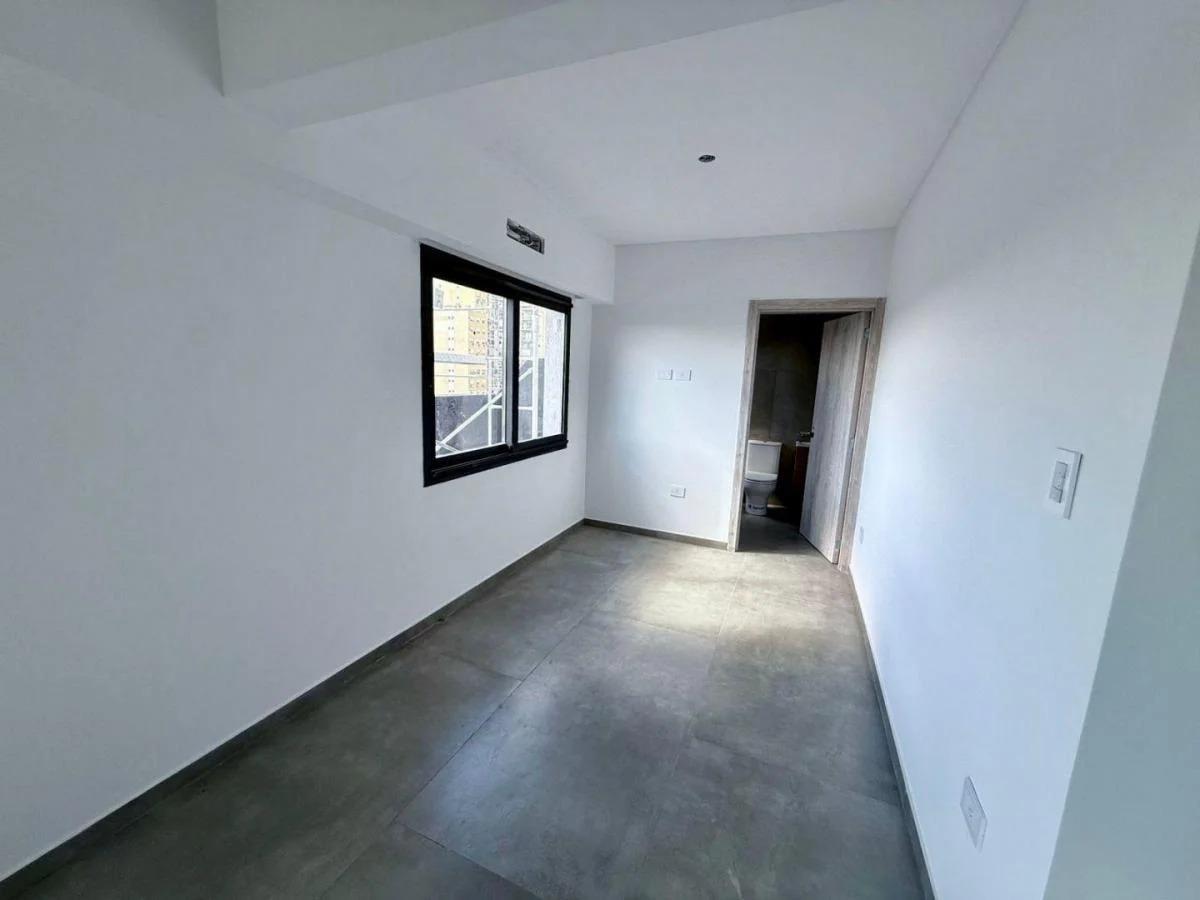 Foto de Depto MONOAMBIENTE DIVISIBLE C/BALCON ATERRAZADO en Mataderos, imagen 4