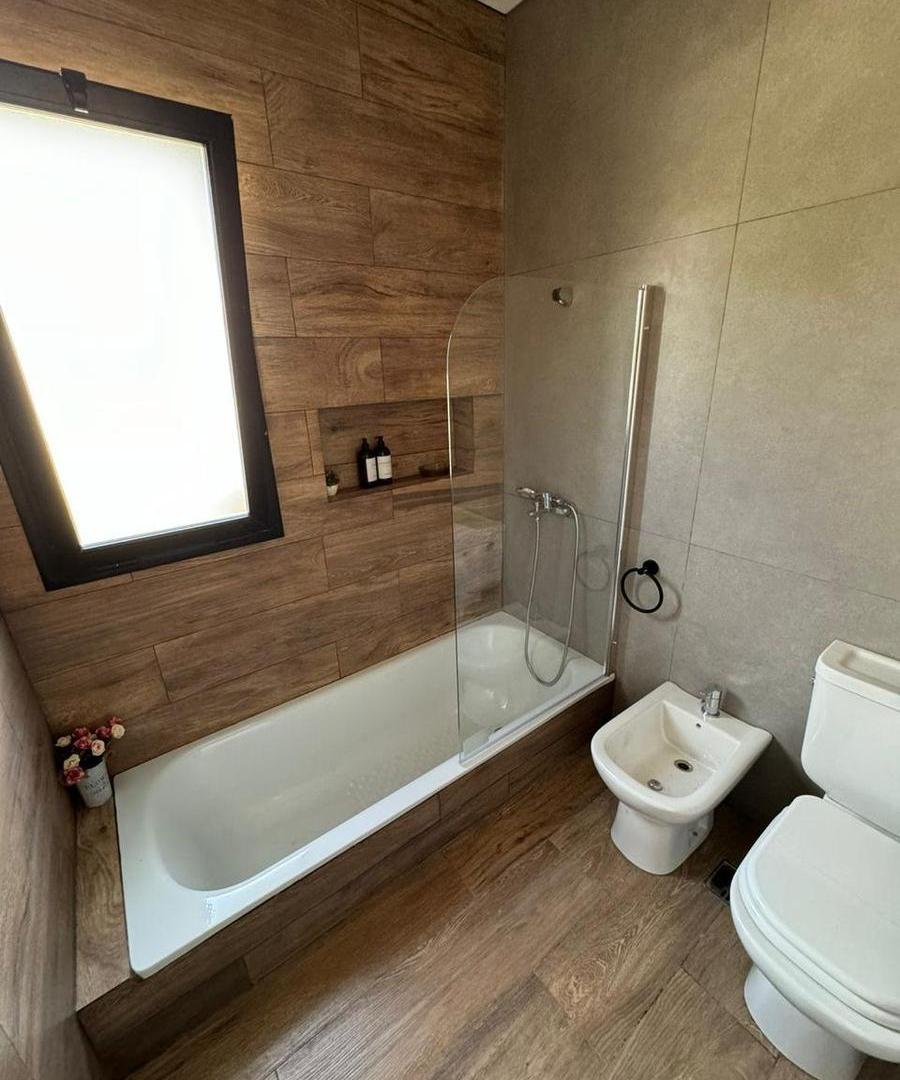 Foto de Casa de 6 ambientes con pileta Lagos de San Eliseo, imagen 3