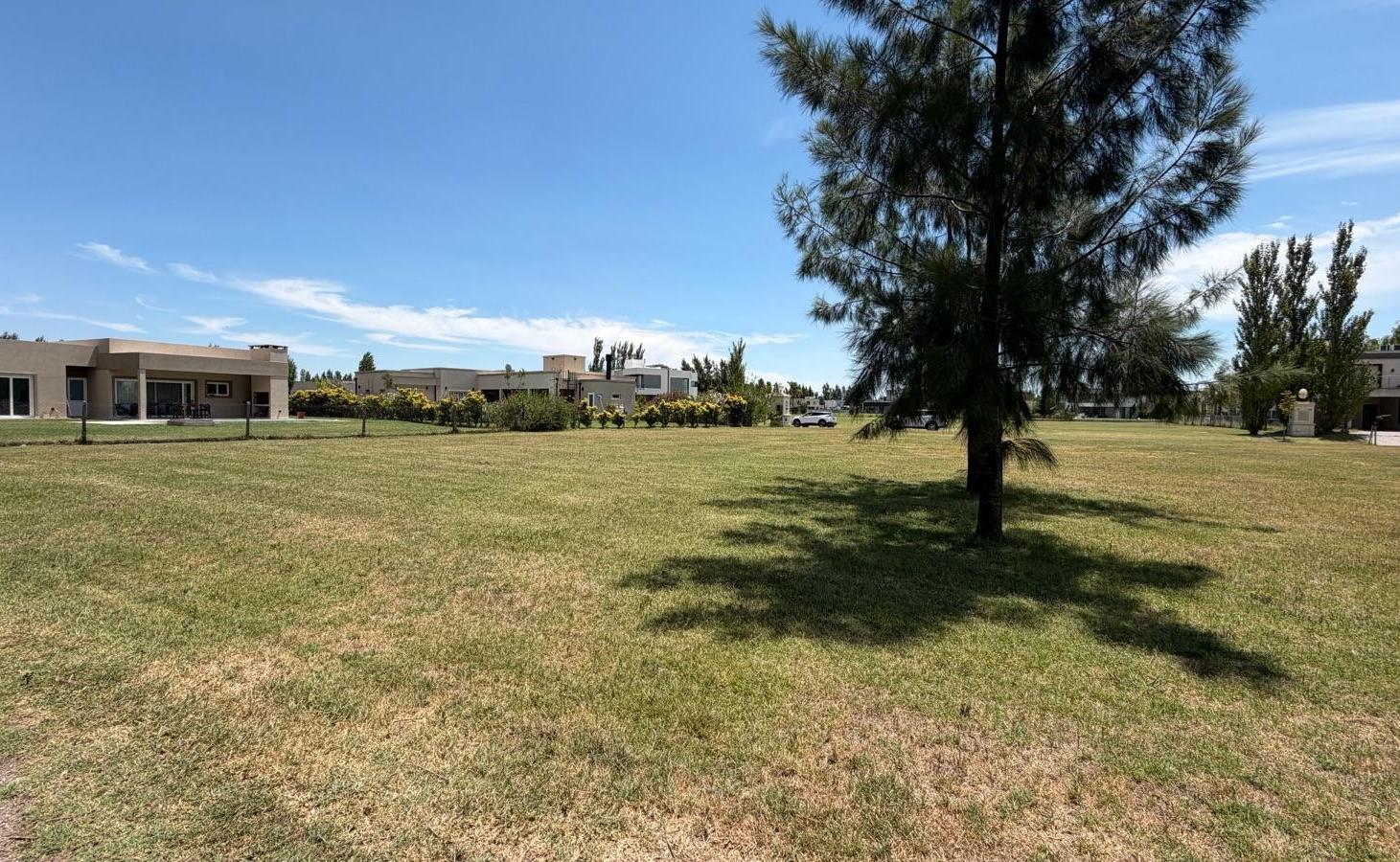 Lote en Barrio Lagos de San Eliseo
