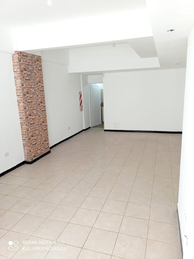 Local venta con renta sobre rivadavia villa luro