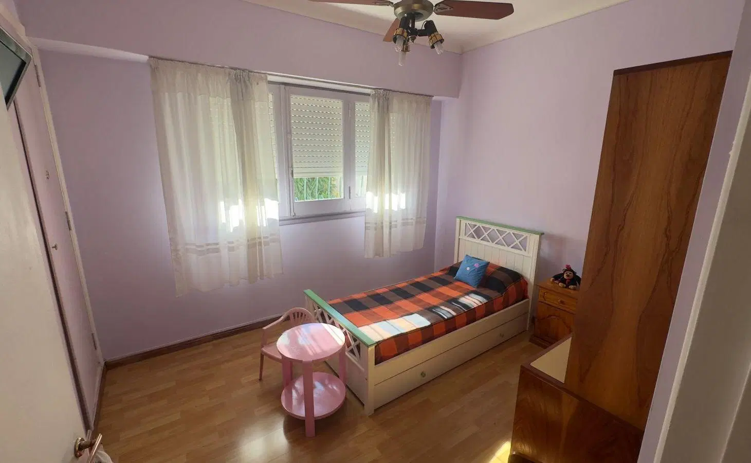 Venta - Casa Muy Luminosa sobre Lote Propio en Esquina - 4 amb 110m2 - Ramos Mejia 4