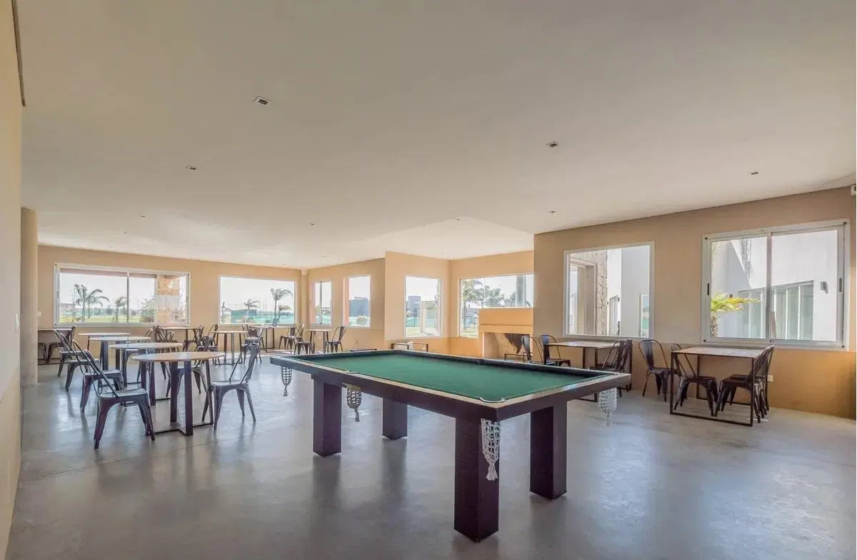 Permuta por propiedad, lote 800m2 • Fondo a laguna • Barrio la Alameda 4