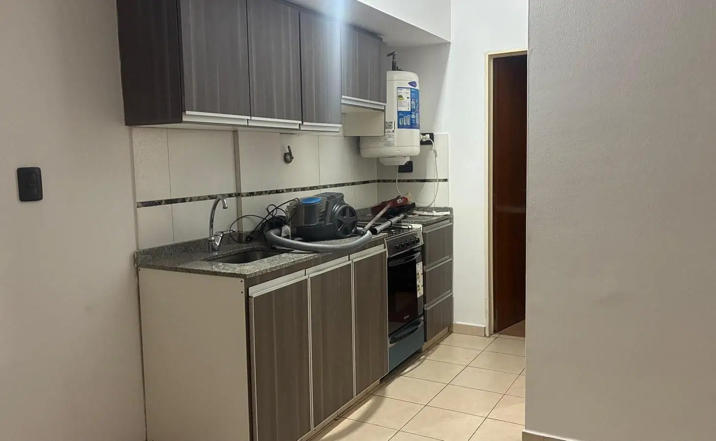 Departamento 2 AMBIENTES - PLANTA BAJA 4