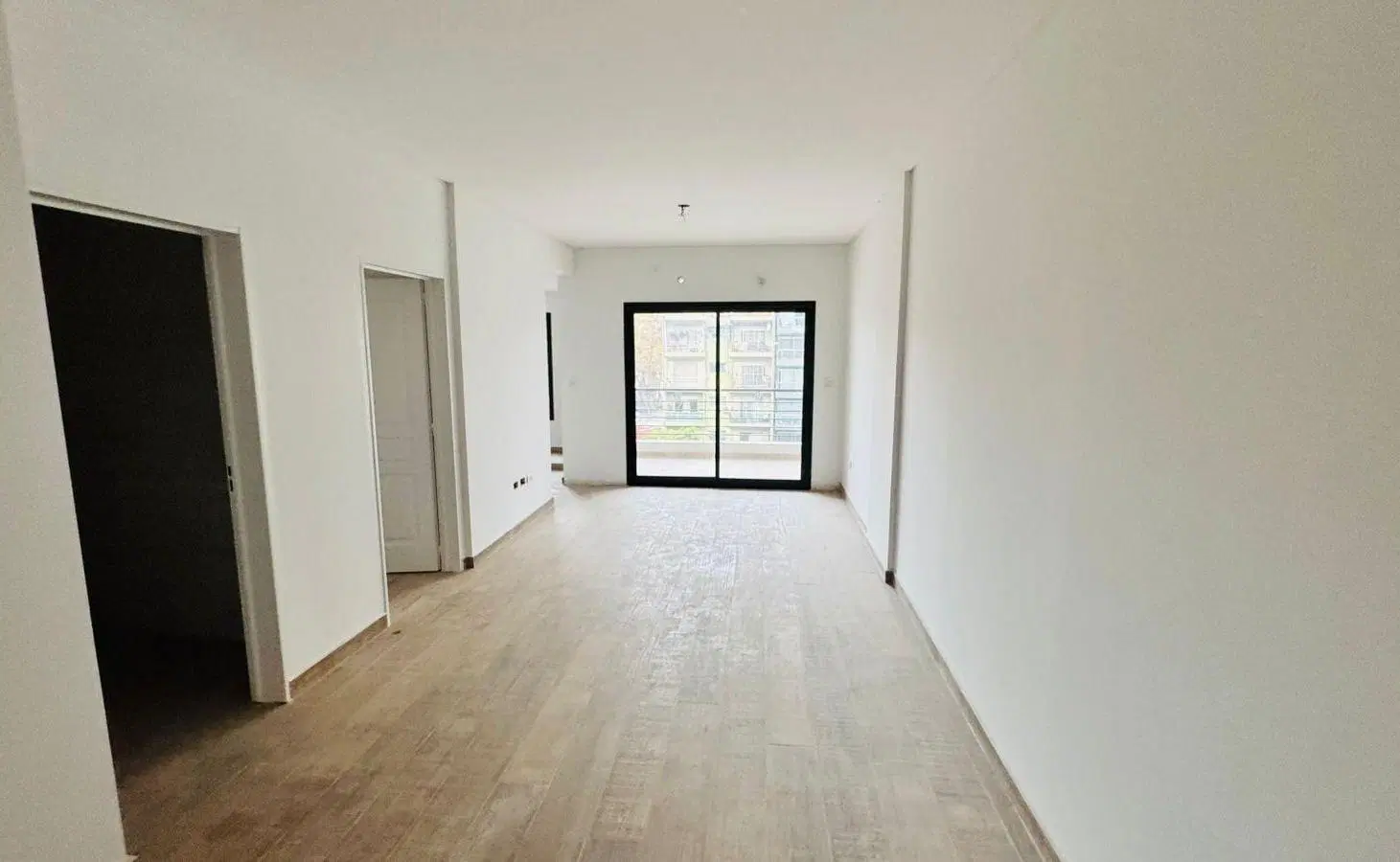 Semipiso - 2 amb con 2 baños, cocina separada - Miralla y Artigas 4