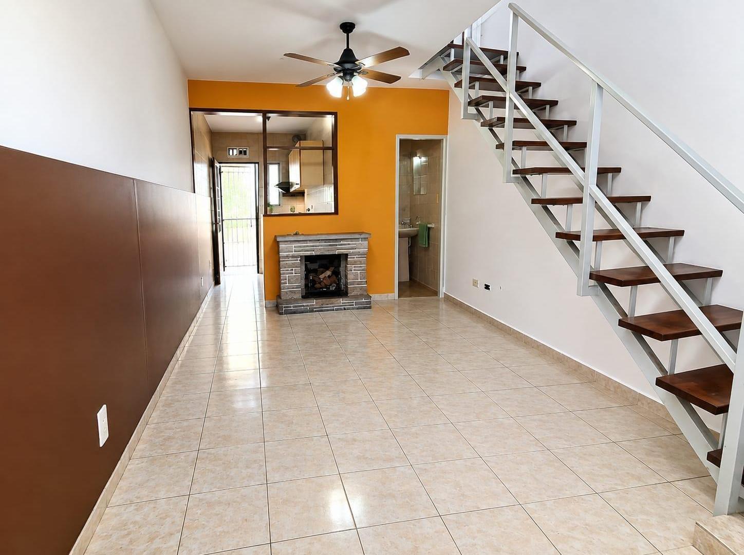 Venta - Duplex en 3 ambientes  - Lomas del mirador