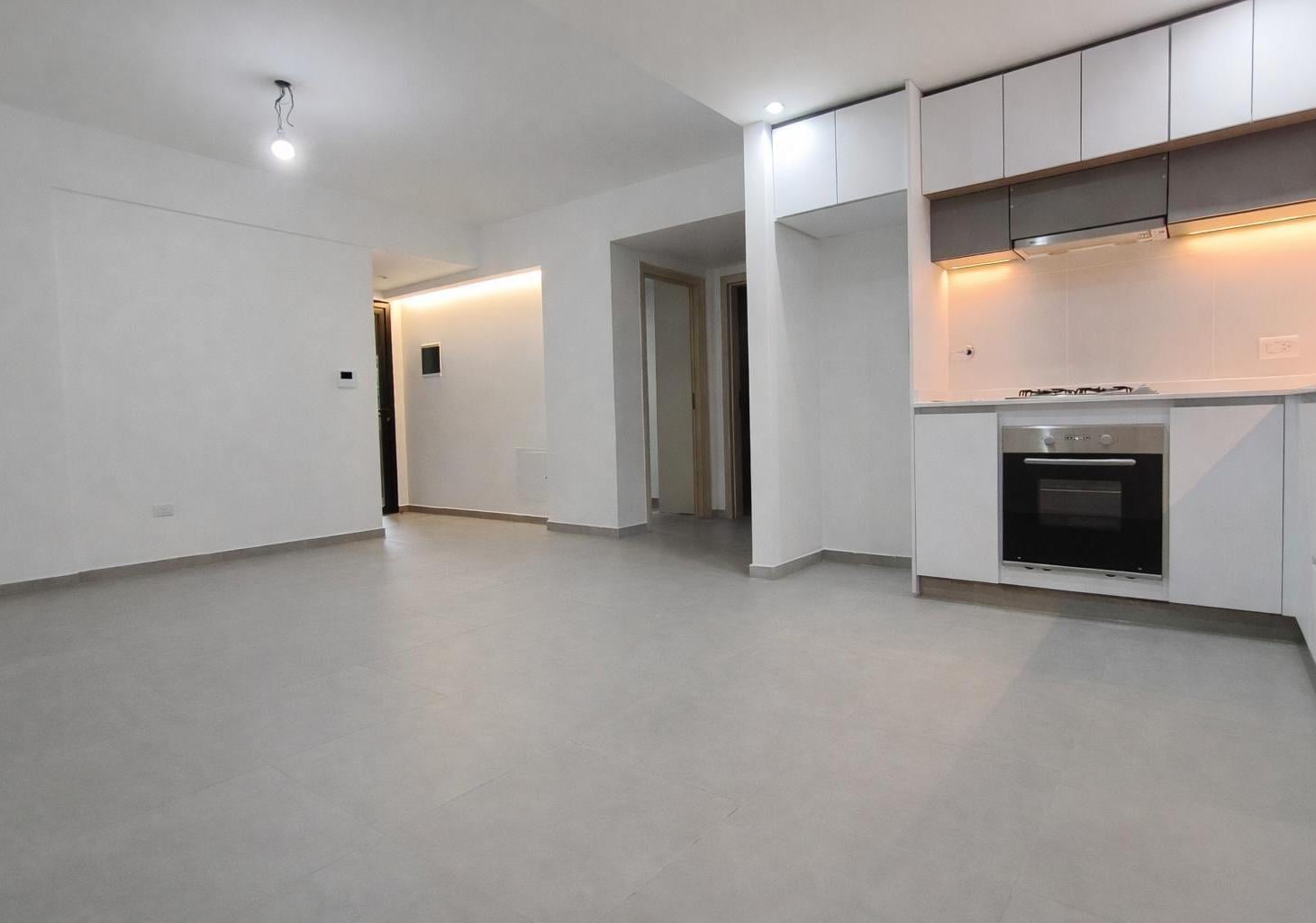 Foto de Departamento 3 ambientes c/doble Balcon en Mataderos, imagen 2