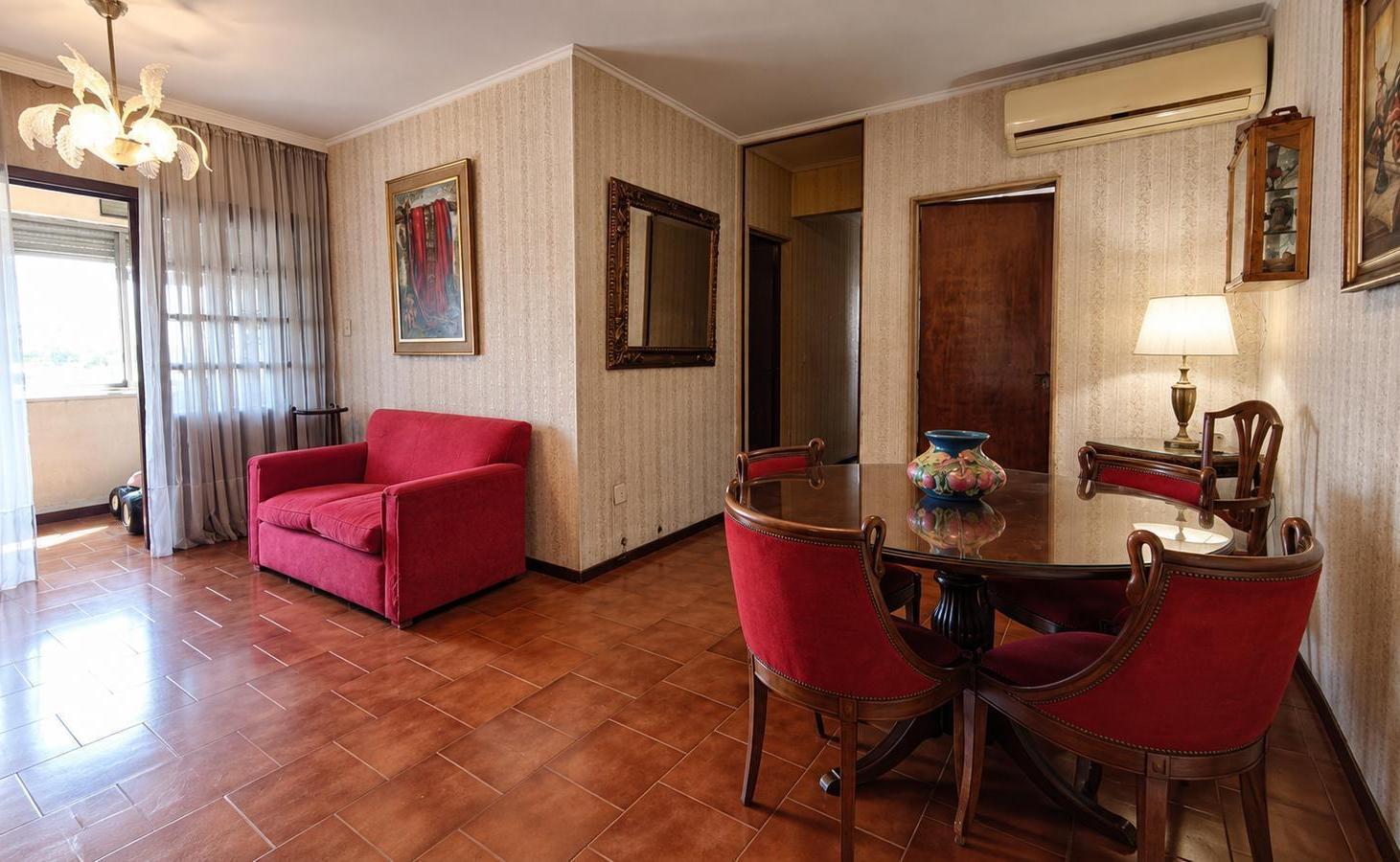Foto de Departamento 4 ambientes con cochera en Villa Celina, imagen 4
