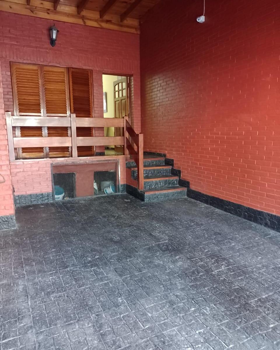 Tigrecentro:hermosa Casa en Dos Plantas con Terraza, Jardin, Pileta y Parrilla 5