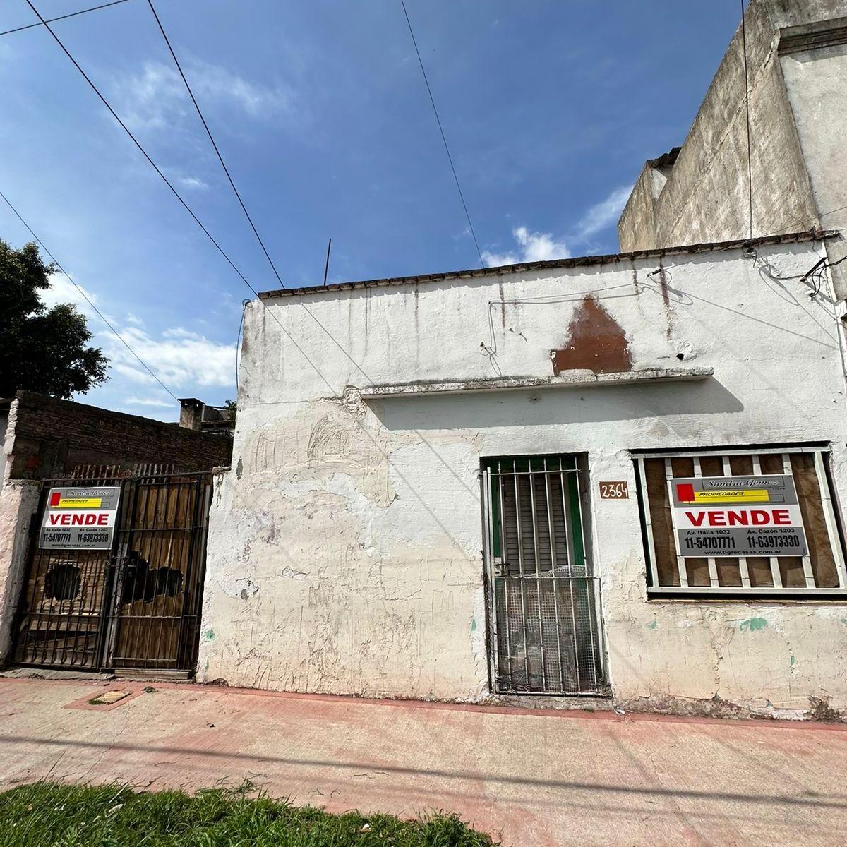 Casa Totalmente a Reciclar 1