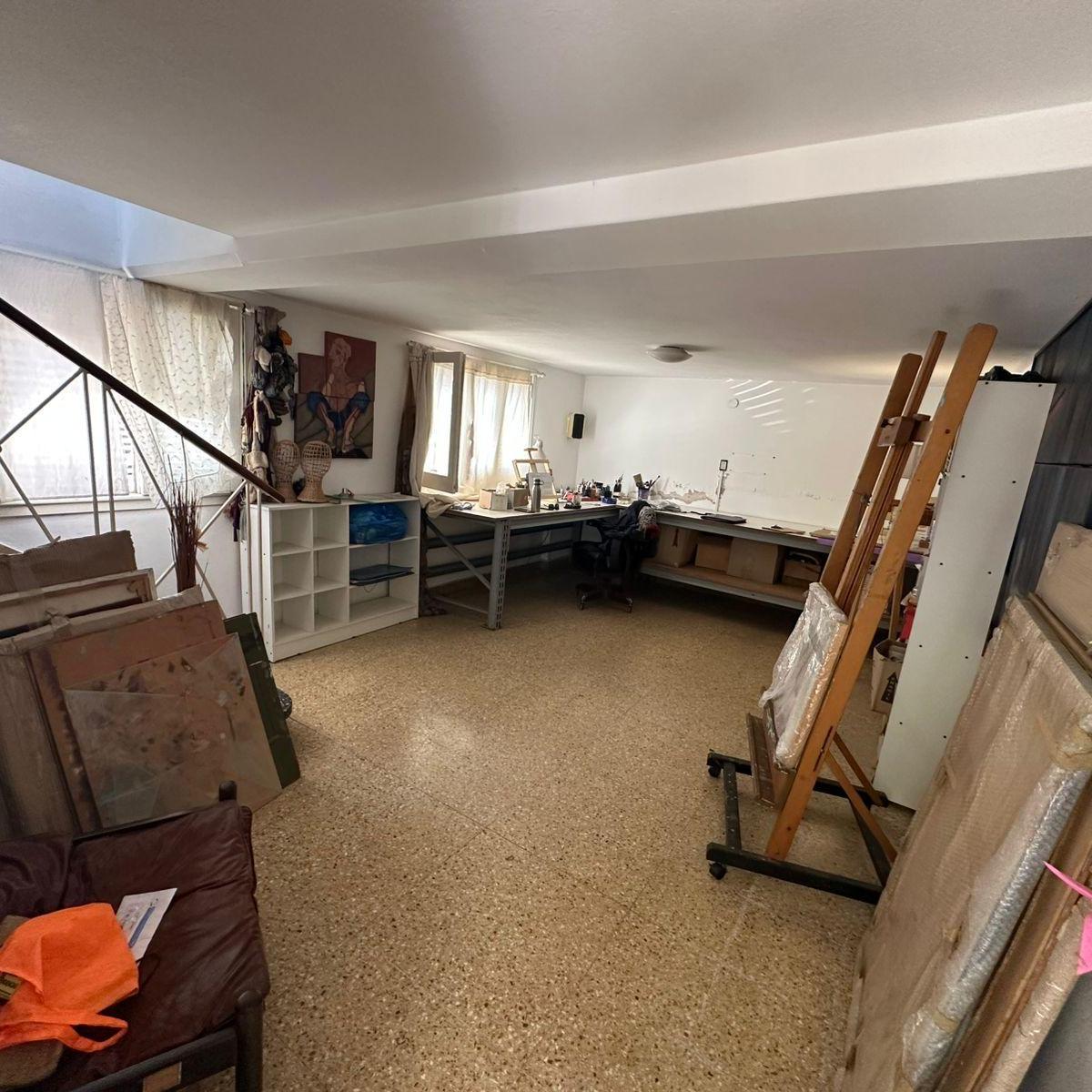 Venta de Casa Desarrolada en 2 Plantas! Tigre Centro 5