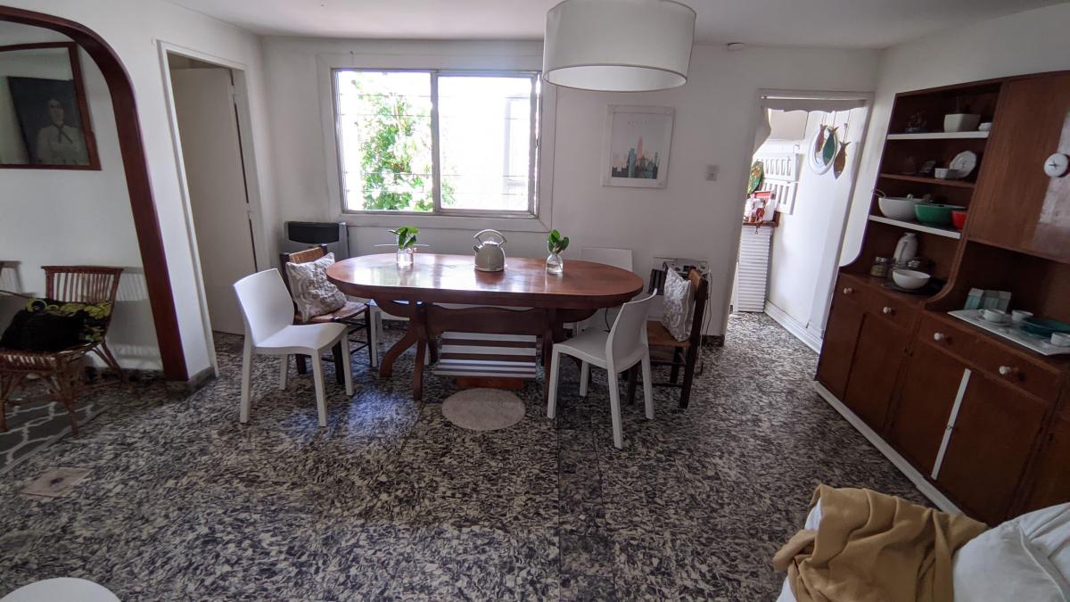 ¡Hermosa Casa en Dos Plantas a La Venta! 2