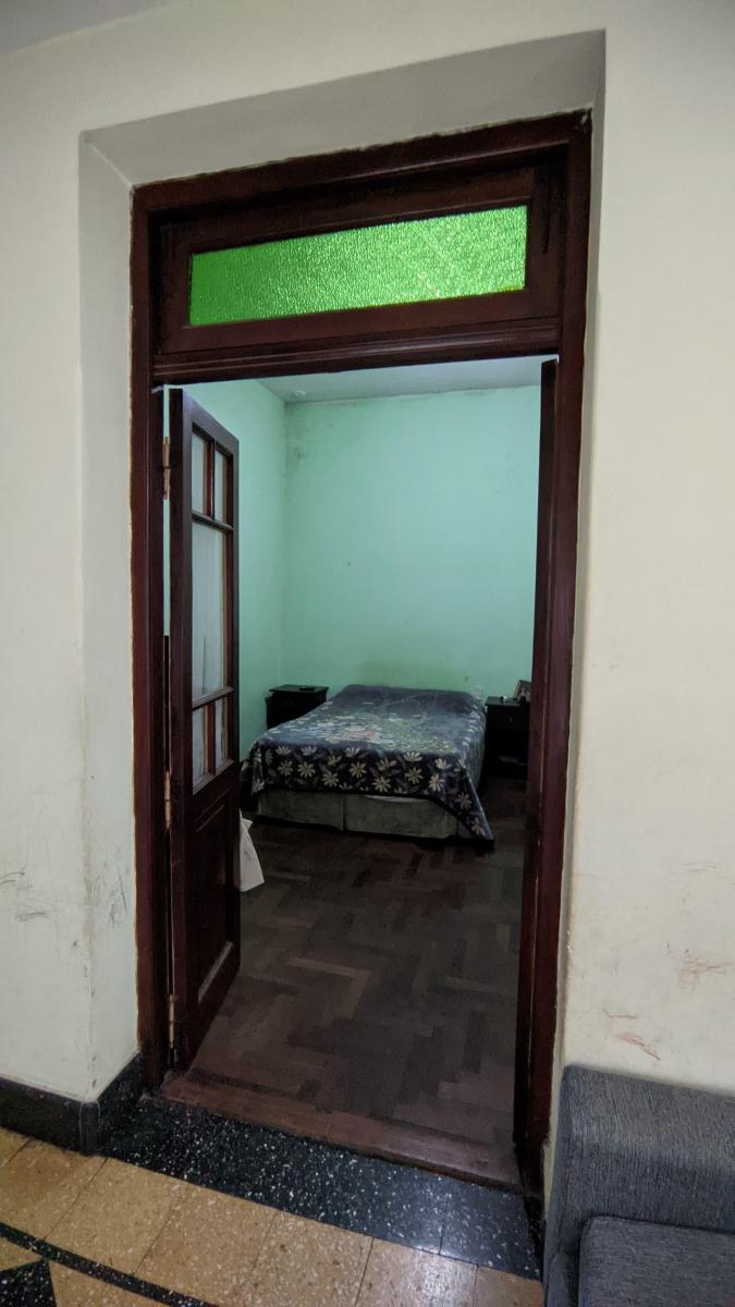 Venta de Casa 3 Amb con Jardin Excelente Ubicacion 5